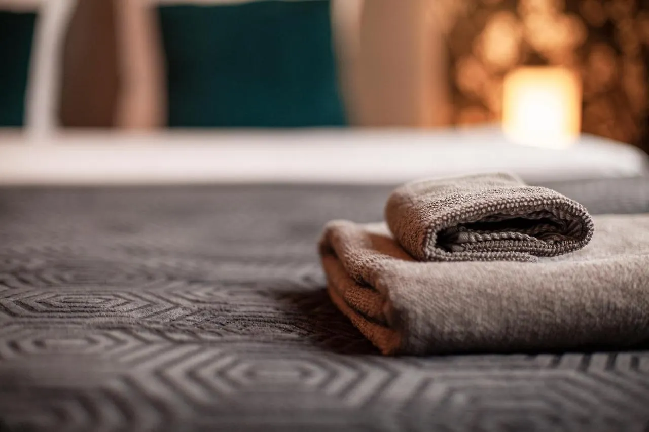 Luxury Suites Historic Center By Rikas Hotels Anversa Belgio
