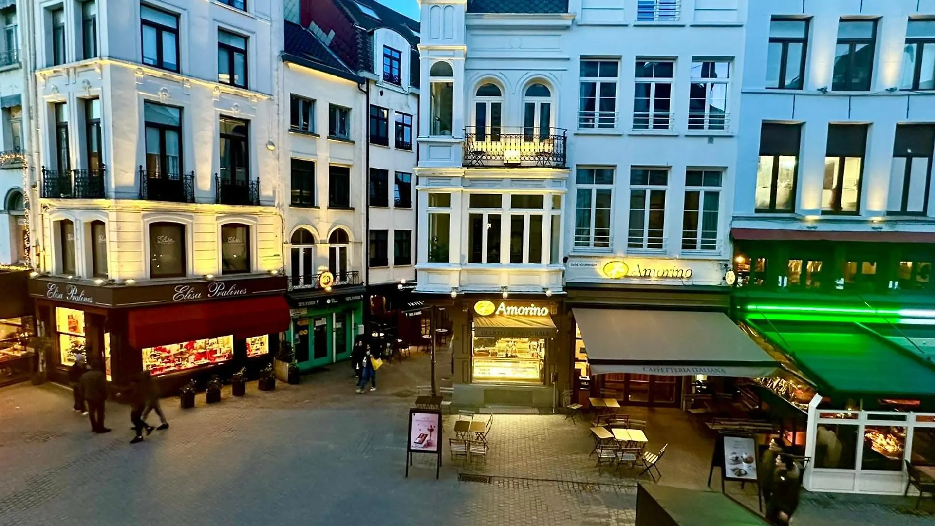 Luxury Suites Historic Center By Rikas Hotels Anversa Belgio
